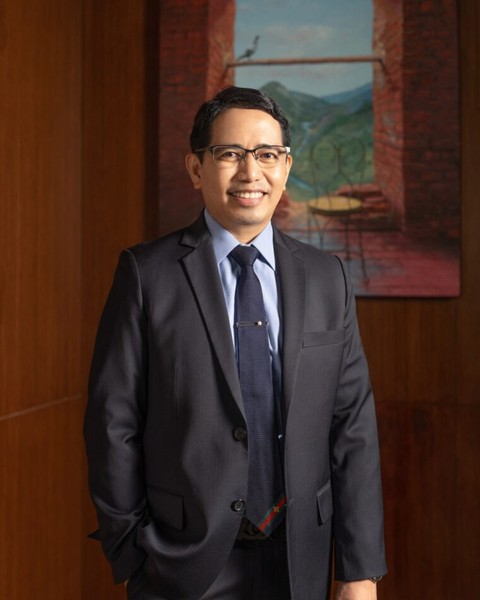 Elmar B. Galacio